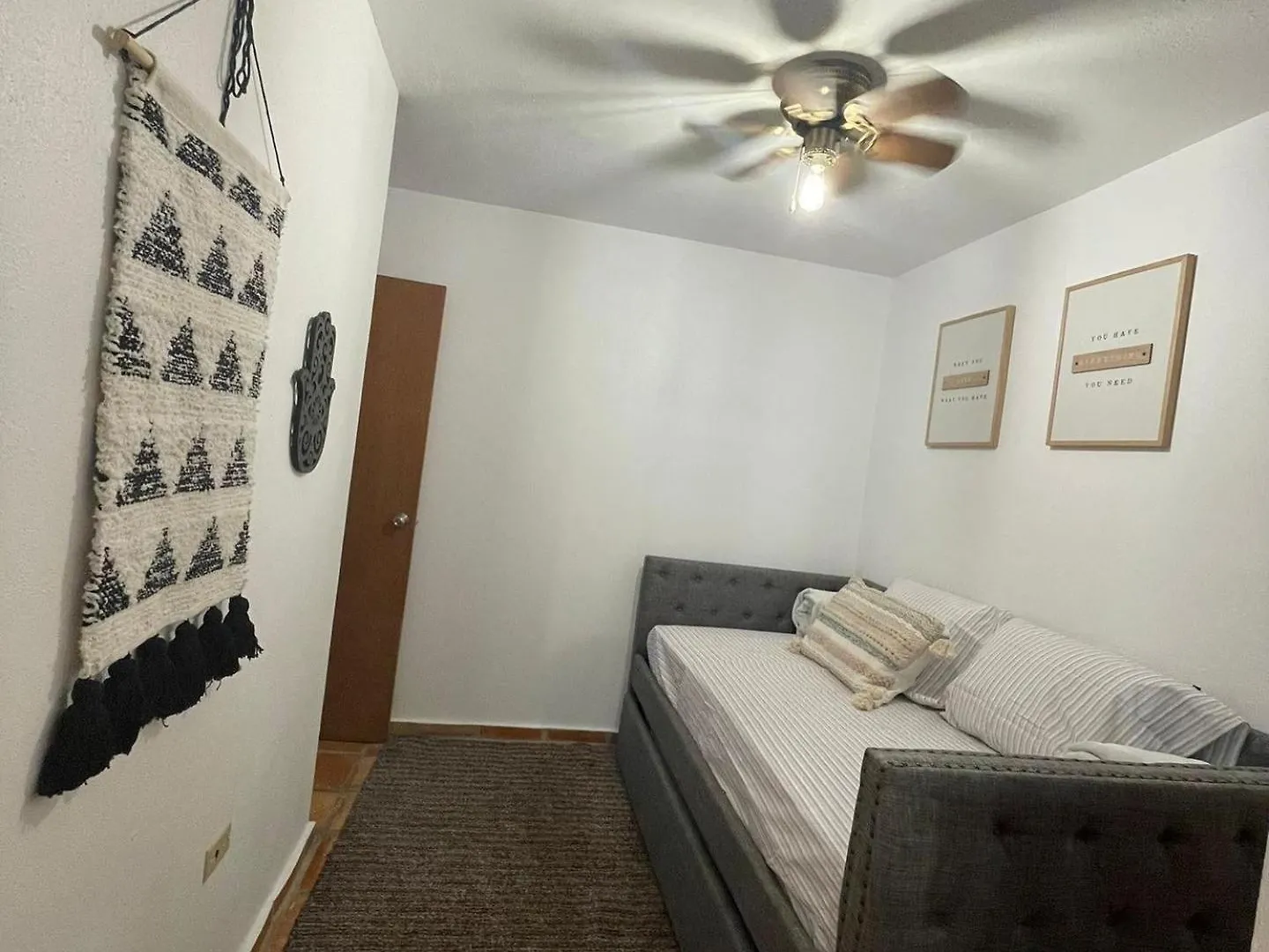 La Kolina Reserve Guest House Ponce Country house